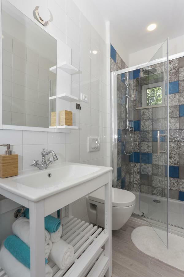 Beach Apartment Korina Sumpetar Extérieur photo
